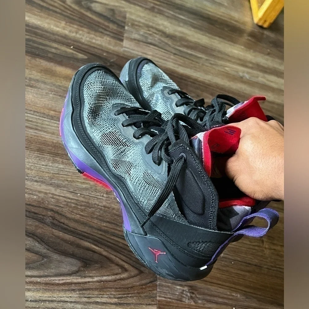 Jordan 37 PF Raptors size Y7